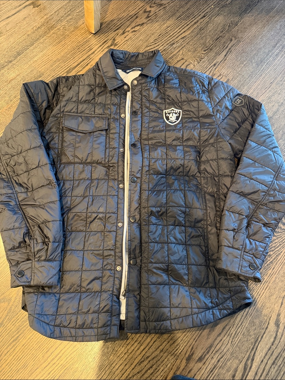 NFL RAIDERS by Cutter and Buck Black Quilted Lightweight Shirt Jacket